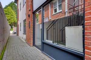 Communal Entrance- click for photo gallery